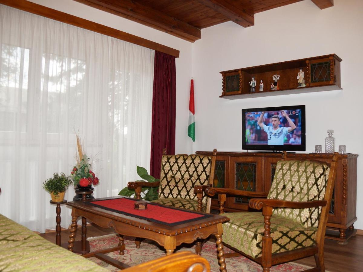 Fenyves Vendeghaz Apartment Babolna