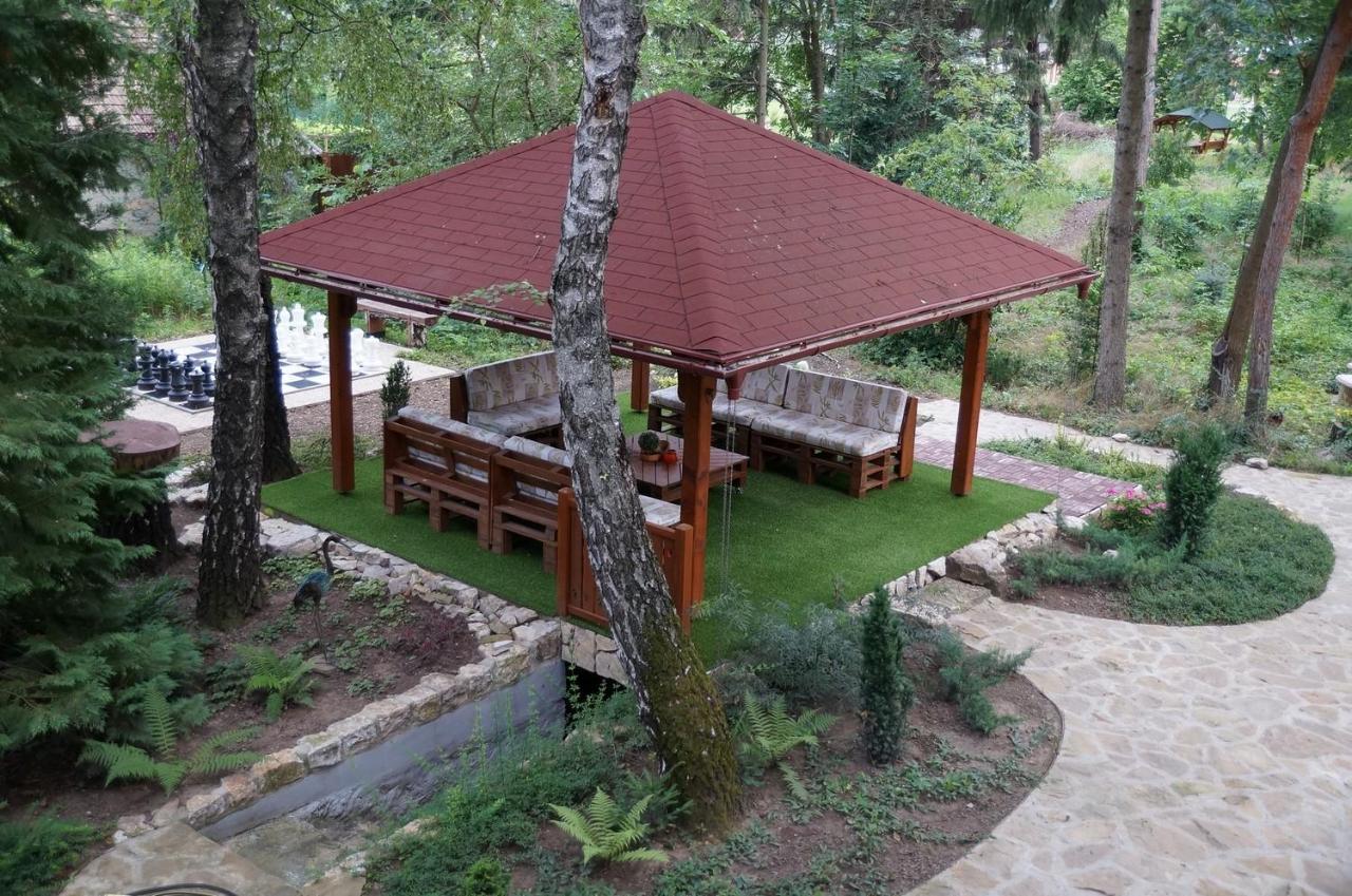 Fenyves Vendeghaz Apartment